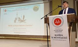 Doç. Dr. Salman: Camiler bir kimlik belgesidir