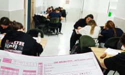 Simav Diyanet Gençlik Merkezi'nde YKS denemeleri başladı