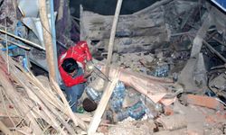 Afganistan'da meydana gelen 6,3 büyüklüğündeki depremde hayatını kaybedenlerin sayısı 27'ye çıktı