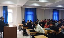 Sinanpaşa'da "Gazze ve Mescidi Aksa Bilinci" konferansları düzenlendi