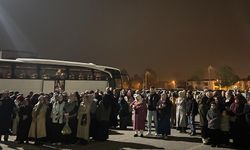 Düzceli umreciler dualarla yola çıktı