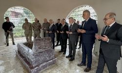 Sütçü İmam vefatının 103. yılında kabri başında anıldı