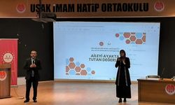 Uşak'ta "Engelsiz Aile Okulu" semineri düzenlendi