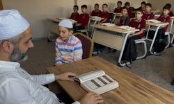 Proje İmam Hatip Ortaokulu öğrencisi 6 Ayda hafız oldu