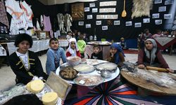 Asırlık eşyalarla geçmişten geleceğe köprü kuruldu