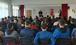 Seyitgazi'de Umre Ödüllü Bilgi Yarışması tanıtıldı