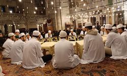 Bağcılarlı gençler Fatih Camii'nde buluştu