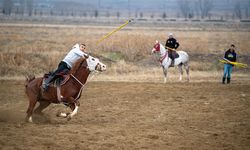 Erzurum'da cirit geleneği kuşaktan kuşağa yaşatılıyor