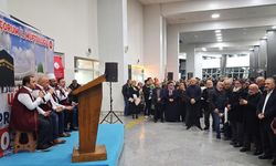 Çorumlu umreciler dualarla uğurlandı