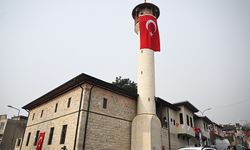 Depremde yıkılan Duraklı Camii yeniden inşa edildi
