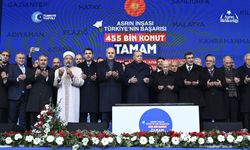 Depremzedeler, dualarla evlerine kavuştu