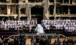 Gazze'de 170 doktor için mezuniyet töreni düzenlendi