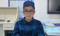 Örgün eğitimle birlikte 7 ayda hafız oldu