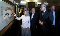 Diyanet'in hat koleksiyonu Mısır'da sergilendi