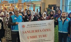 Şanlıurfa'da umreciler dualarla yola çıktı