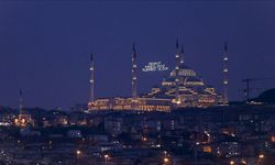 Bugün Regaib Gecesi