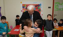 Aksaray Valisi miniklerle buluştu