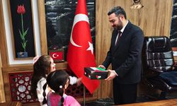 Bozüyük'te minikler Filistinli kardeşlerini unutmadı