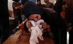 İşgalci İsrail’in Gazze Şeridi’ne saldırılarında can kaybı 71 bin 769’a yükseldi