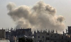 Gazze'ye topçu ve hava saldırıları sürüyor