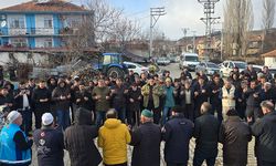 Hocalar'da umre yolcuları dualarla uğurlandı