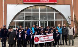 Kızılörenli izci gençlerden "Büyüklere Vefa" ziyareti