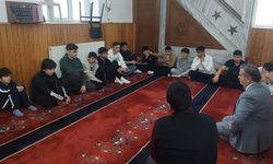 Elmadağ'da gençler camide buluşuyor
