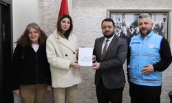 Sergi gelirini Gazze’ye bağışladı