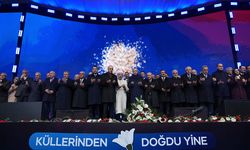 53 bin 697 deprem şehidine rahmet olsun