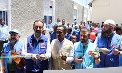 TDV'nin Somali'de inşa ettiği 300 kişilik mescidin açılışı yapıldı