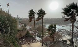 Meteorolojiden kuvvetli yağış ve fırtına uyarısı