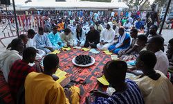 Senegal'de Türkiye Diyanet Vakfından 1000 kişilik iftar