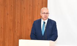 Osmaniye'de "Modern Çağda Müslüman Genç Olmak" konferansı düzenlendi