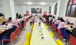 Vali Baydaş, genç hafızlarla iftar sofrasında buluştu