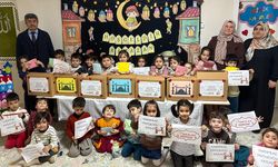 Anamurlu minikler "iyilik kolisi" hazırladı