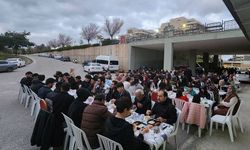 Antalya'da "İyilik Sofrası" gençler için kuruldu