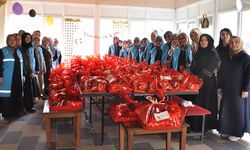 TDV’den Balıkesir’de 100 aileye bayram hediyesi