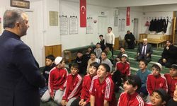 Müftü Yıldırım, çocuklarla iftar etti