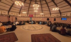 Çorum'da üniversiteli gençler iftarda buluştu