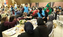 Erzincan'da yetimler iftarda buluştu