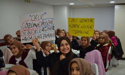 Esenler'de çocuk ve gençlik iftarı düzenlendi