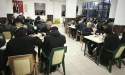 Yıllardır aynı sofrada iftar sevinci yaşıyorlar