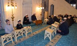 Hafız öğrenciler mukabele geleneğini yaşattı