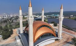 İzmir'de 5 bin kişilik Hacı Mustafa Tekinalp Camii açılışa hazırlanıyor