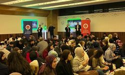 Kadıköy'de gençler müftülüğün iftarında buluştu