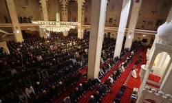 Kadir Gecesi dualarla idrak edildi