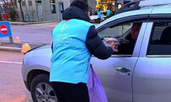 Karaman'da yolculara iftarlık dağıtıldı