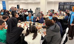 Kayseri'de yetimler iftarda ağırlandı