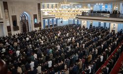 Dünyada Ramazan Bayramı kutlanıyor