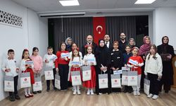 İstiklal Marşı'nı en güzel şekilde okumak için ter döktüler